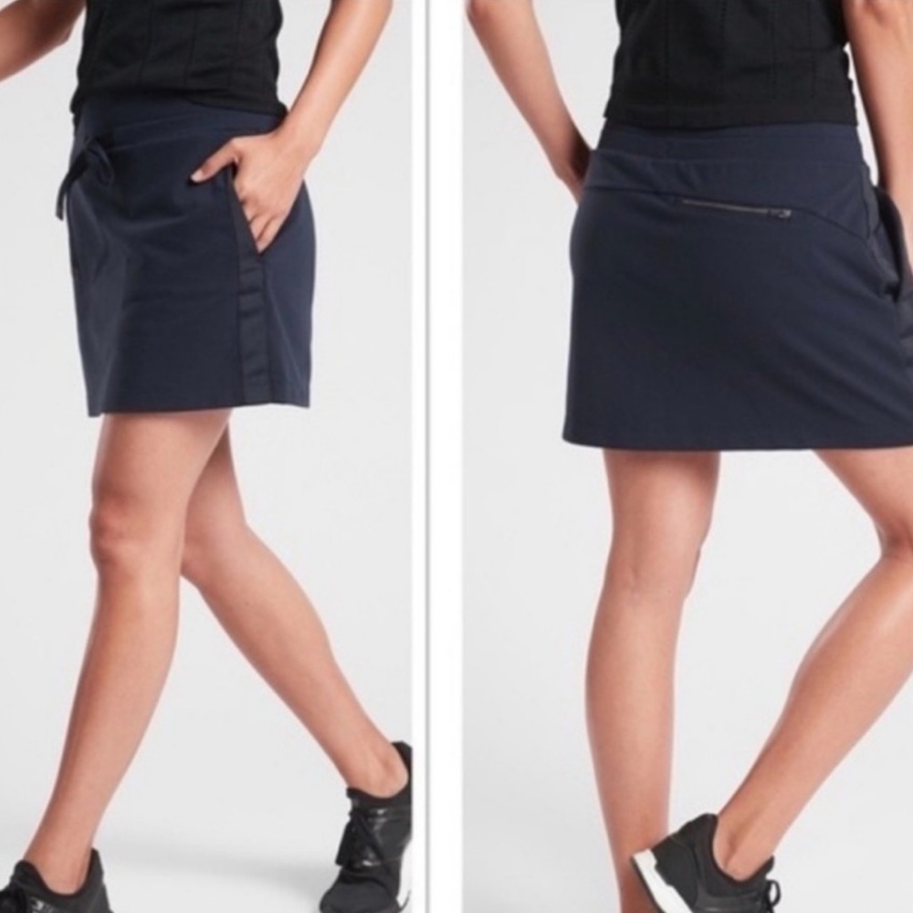 Athleta Metro Downtown Skort pockets moisture Wicking shorts large